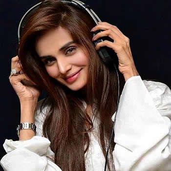 Mehreen Syed expecting a Baby